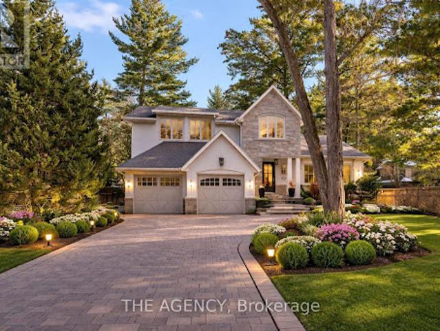 House for sale in Oakville, Ontario