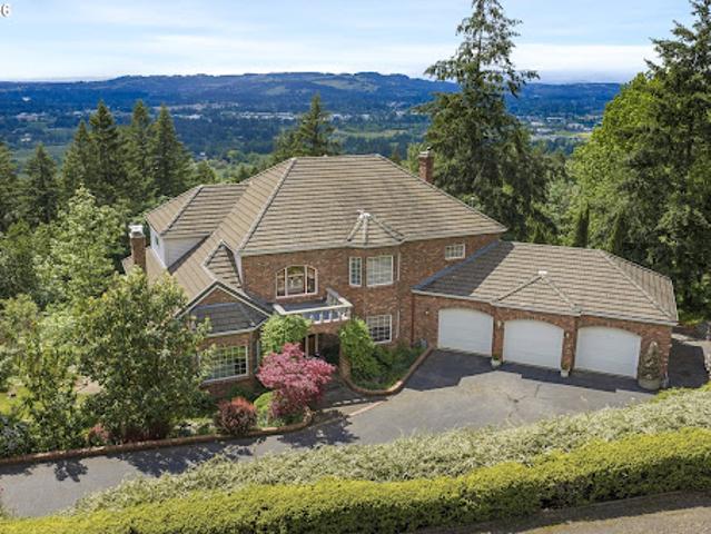 House for sale in Oregonia