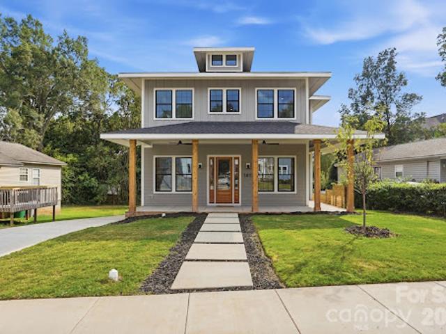 House for sale in Charlotte, Mecklenburg County