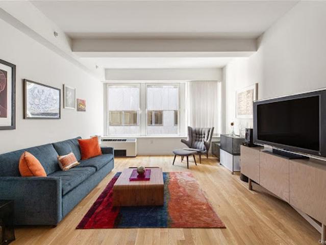 House for sale in New York