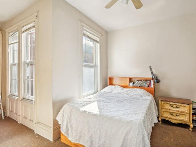 House for sale in New York