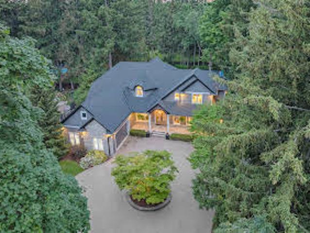 House for sale in Burlington House for sale in Burlington