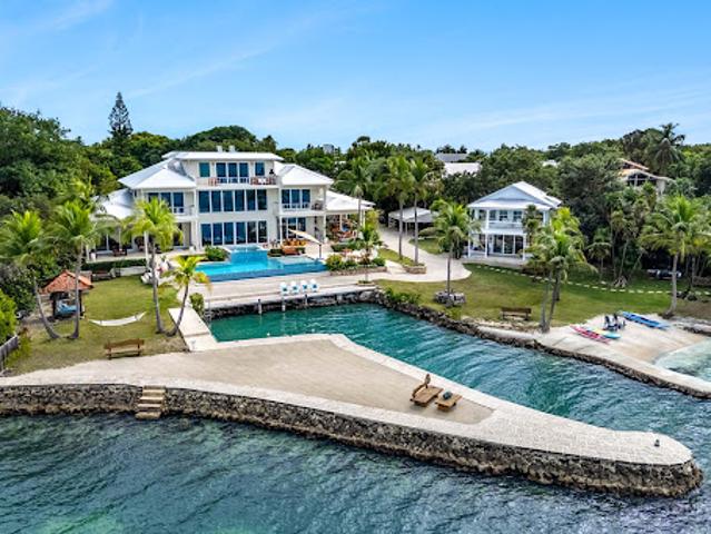 House for sale in Islamorada, Florida