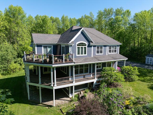 House for sale in Grand Isle