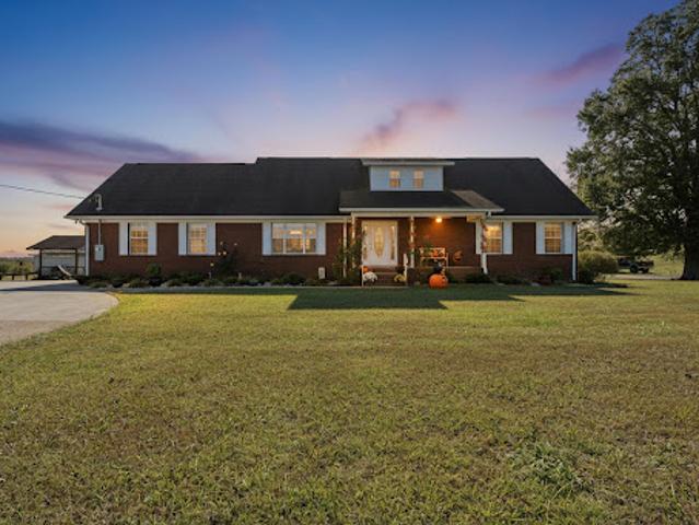 House for sale in Arab, Alabama