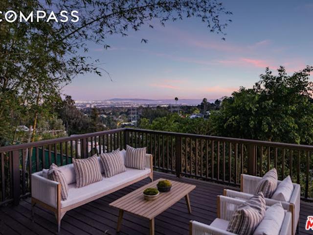 House for sale in Canoga Park, California