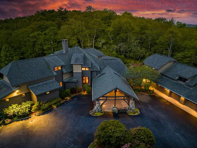 House for sale in Highlands, North Carolina