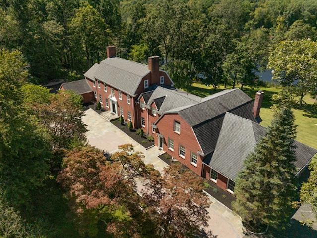 House for sale in Gaylordsville, Connecticut