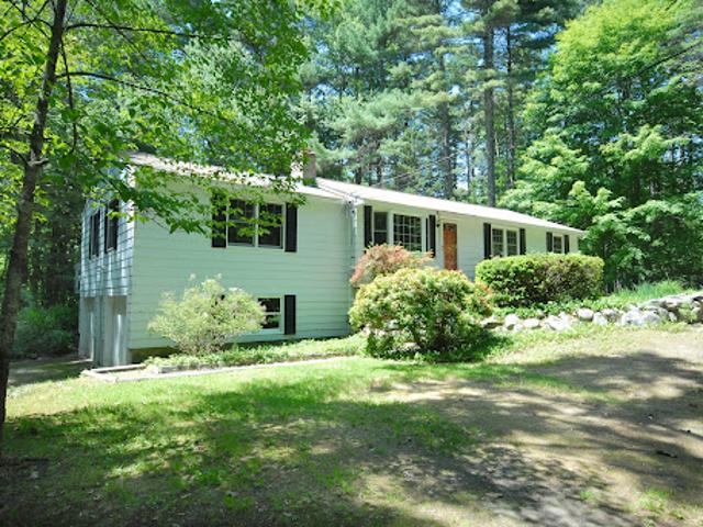House for sale in Pepperell, Massachusetts