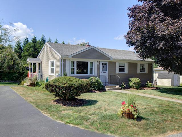 House for sale in Portsmouth, Newport County