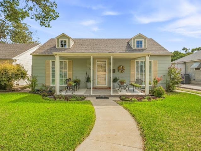 House for sale in Fort Worth, Tarrant County