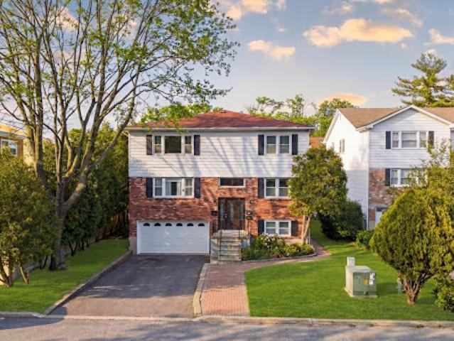 House for sale in New York