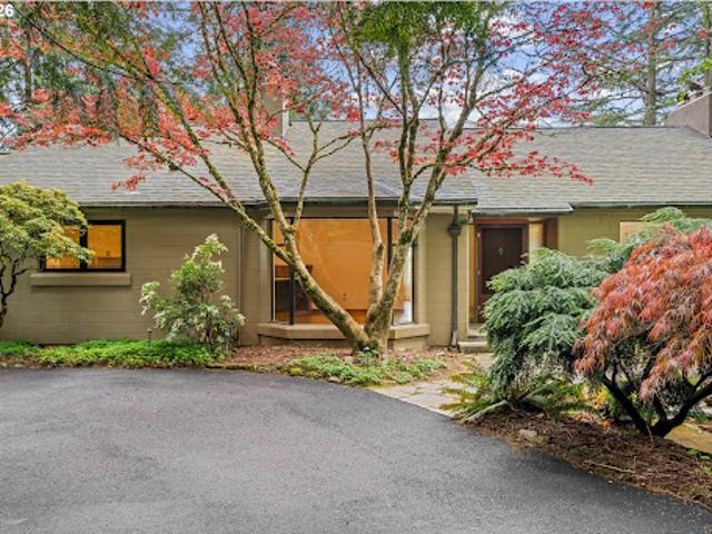 House for sale in Oregonia