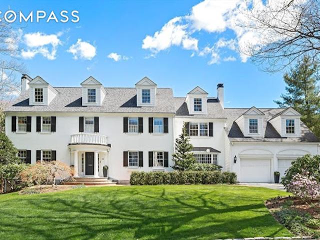 House for sale in Wellesley, Massachusetts