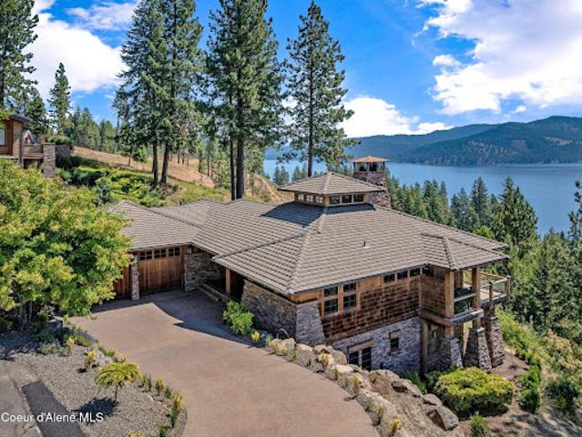 House for sale in Coeur D Alene, Idaho