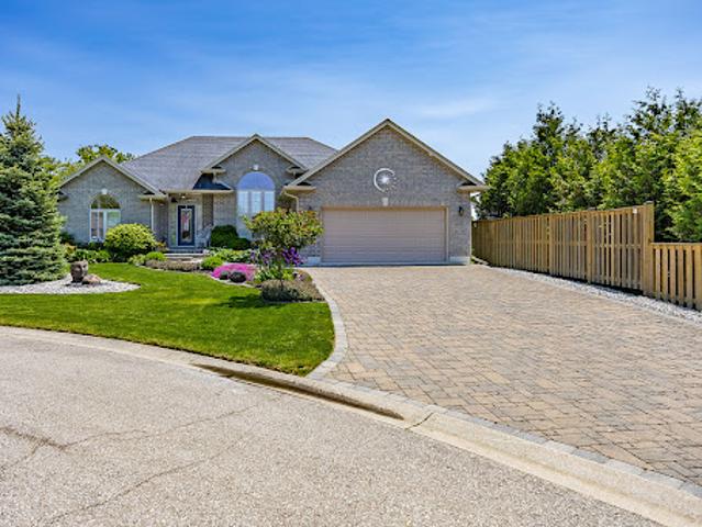 House for sale in Ontario