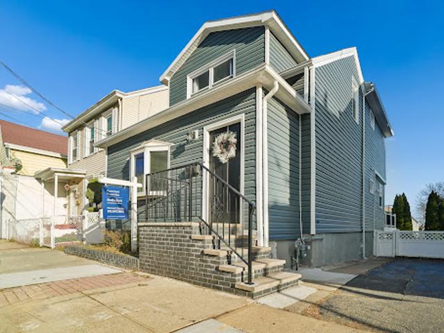 House for sale in Passaic, New Jersey