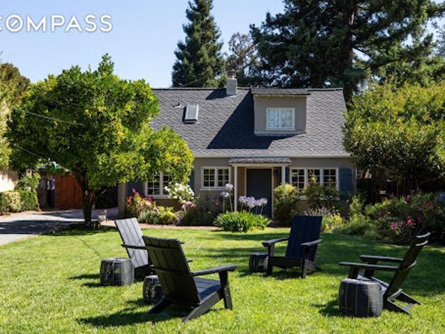 House for sale in Menlo Park House for sale in Menlo Park