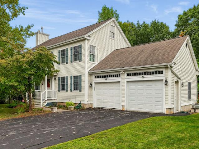 House for sale in Seabrook, Rockingham County