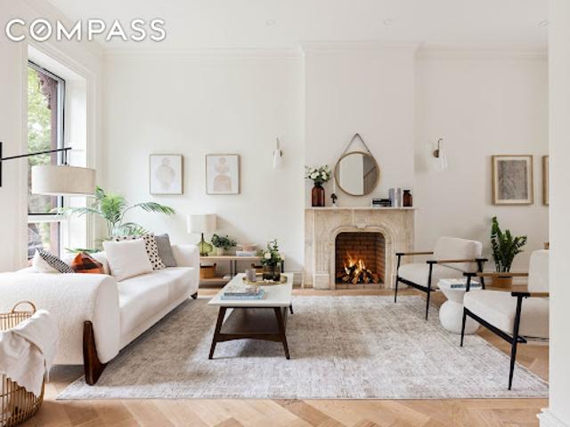 House for sale in Brooklyn House for sale in Brooklyn