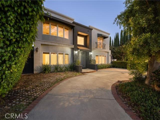 House for sale in Beverly Hills, California