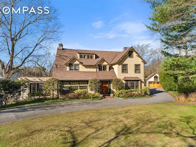 House for sale in Scarsdale, New York