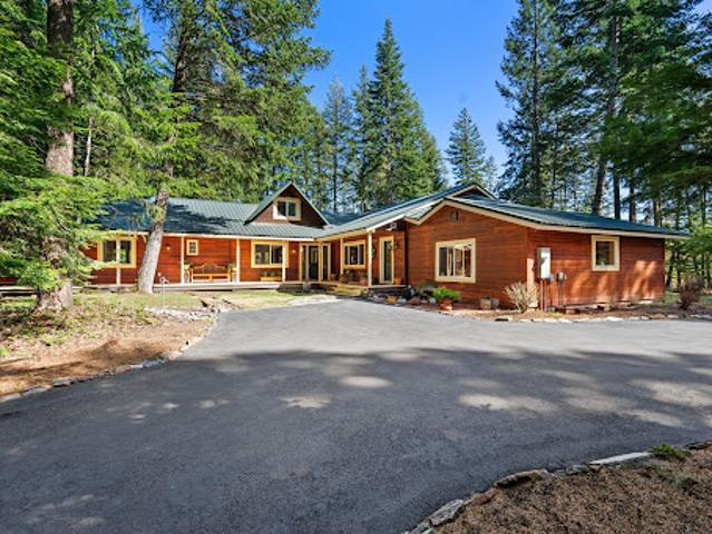 House for sale in Athol