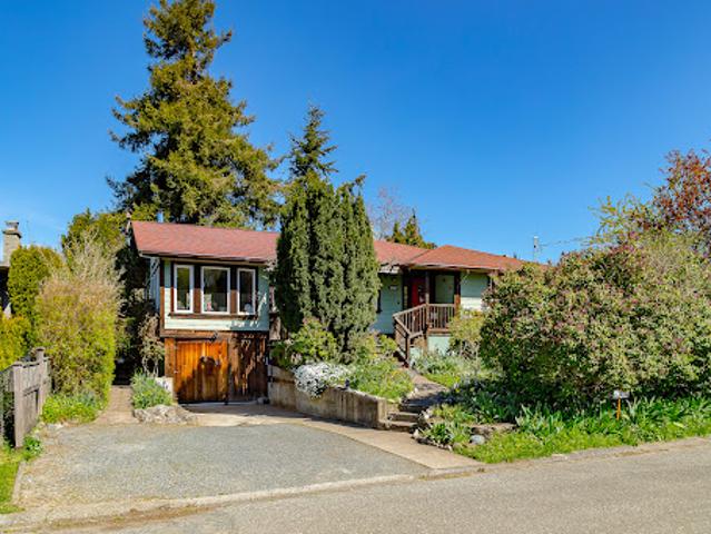 House for sale in Saanich, British Columbia