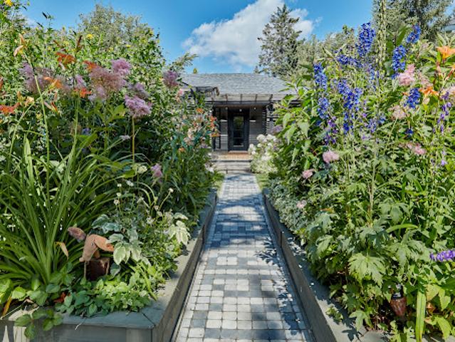 House for sale in Edmonton, Alberta