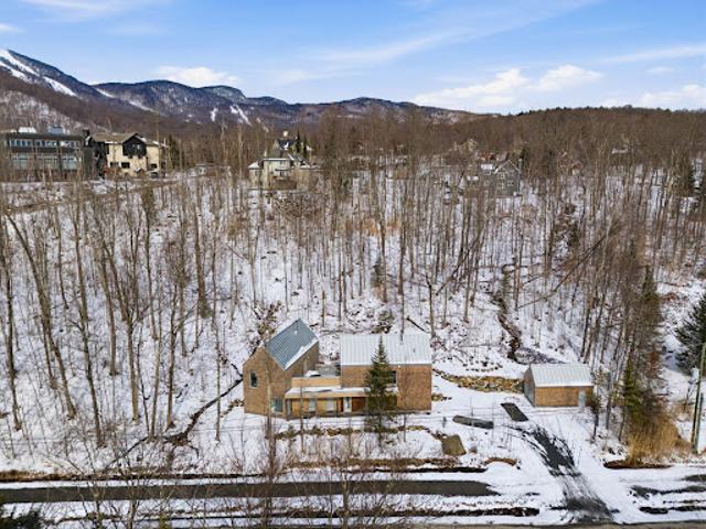 House for sale in Memphrémagog, Quebec