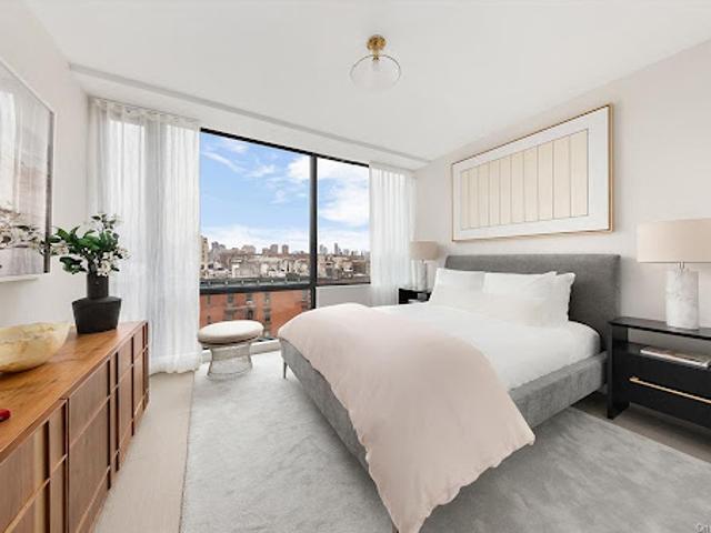 House for sale in New York