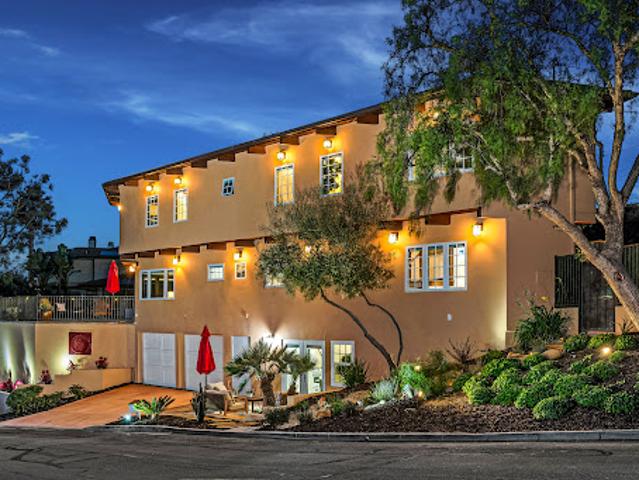 House for sale in Capistrano Beach, California