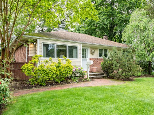 House for sale in Huntington, New York