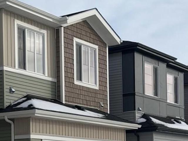 House for sale in Rolly View, Alberta