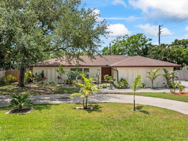 House for sale in Melbourne Beach