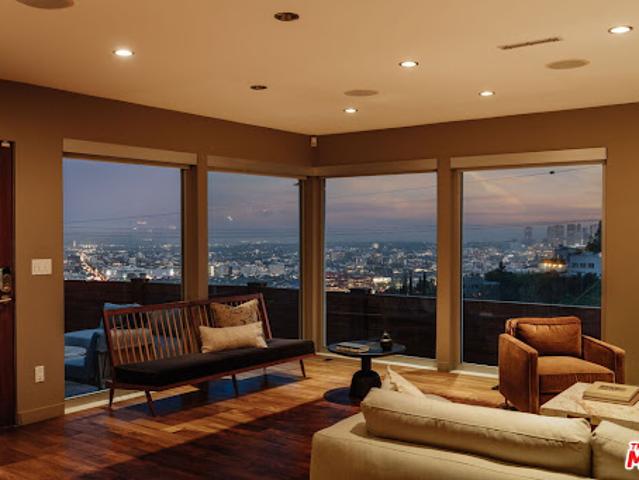 House for sale in Canoga Park, California