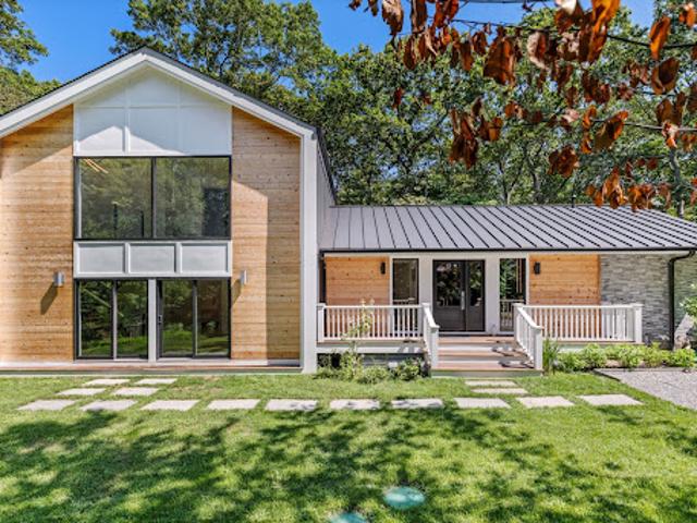 House for sale in Wainscott, New York