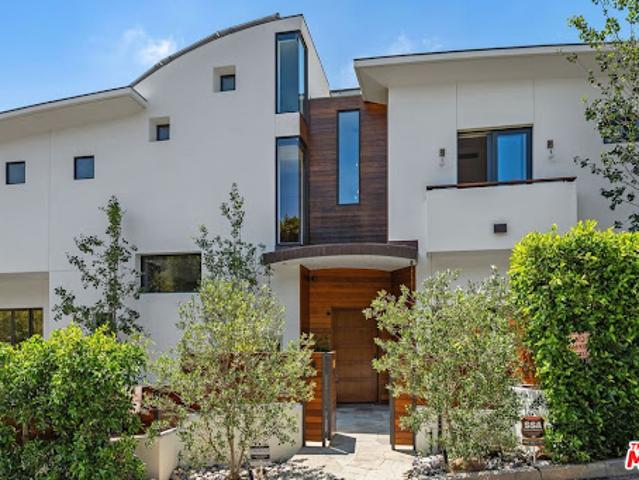 House for sale in Canoga Park, California