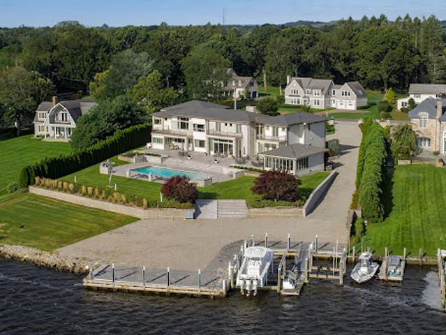 House for sale in Old Saybrook, Connecticut