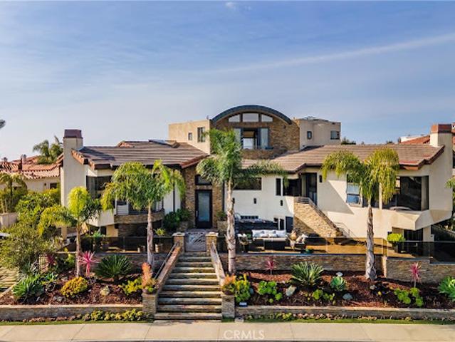 House for sale in Laguna Niguel