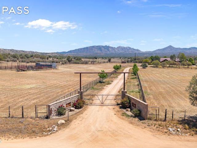 House for sale in Williamson, Yavapai County