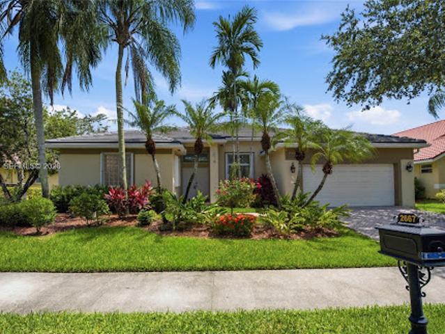 House for sale in Weston, Florida
