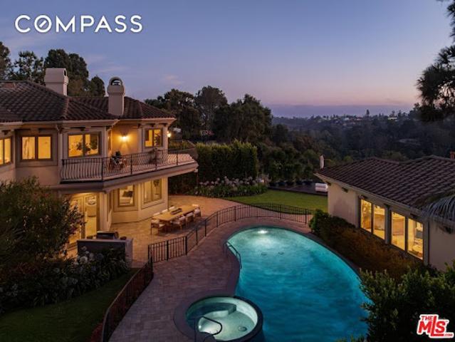 House for sale in Canoga Park, California