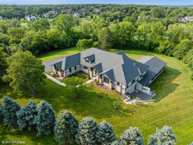 House for sale in Barrington, Illinois