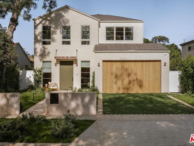 House for sale in Studio City Neighborhood Council District, Canoga Park