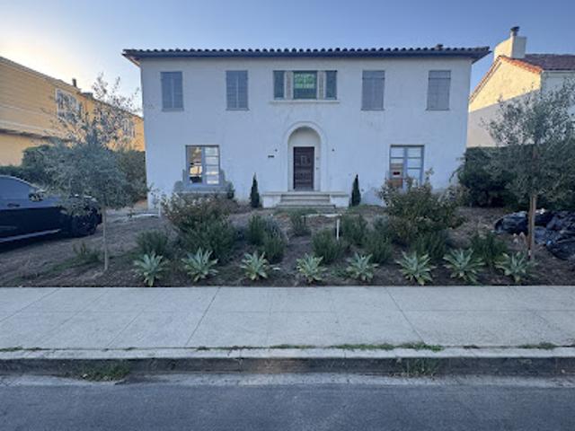 House for sale in Los Angeles, Los Angeles County