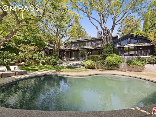 House for sale in Canoga Park, California