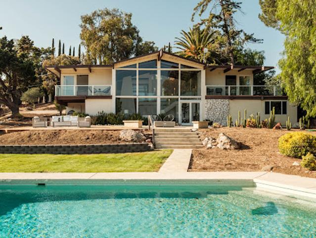 House for sale in Calabasas, California
