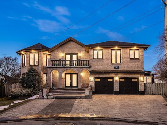 House for sale in Brossard, Quebec