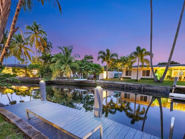 House for sale in Oakland Park, Florida